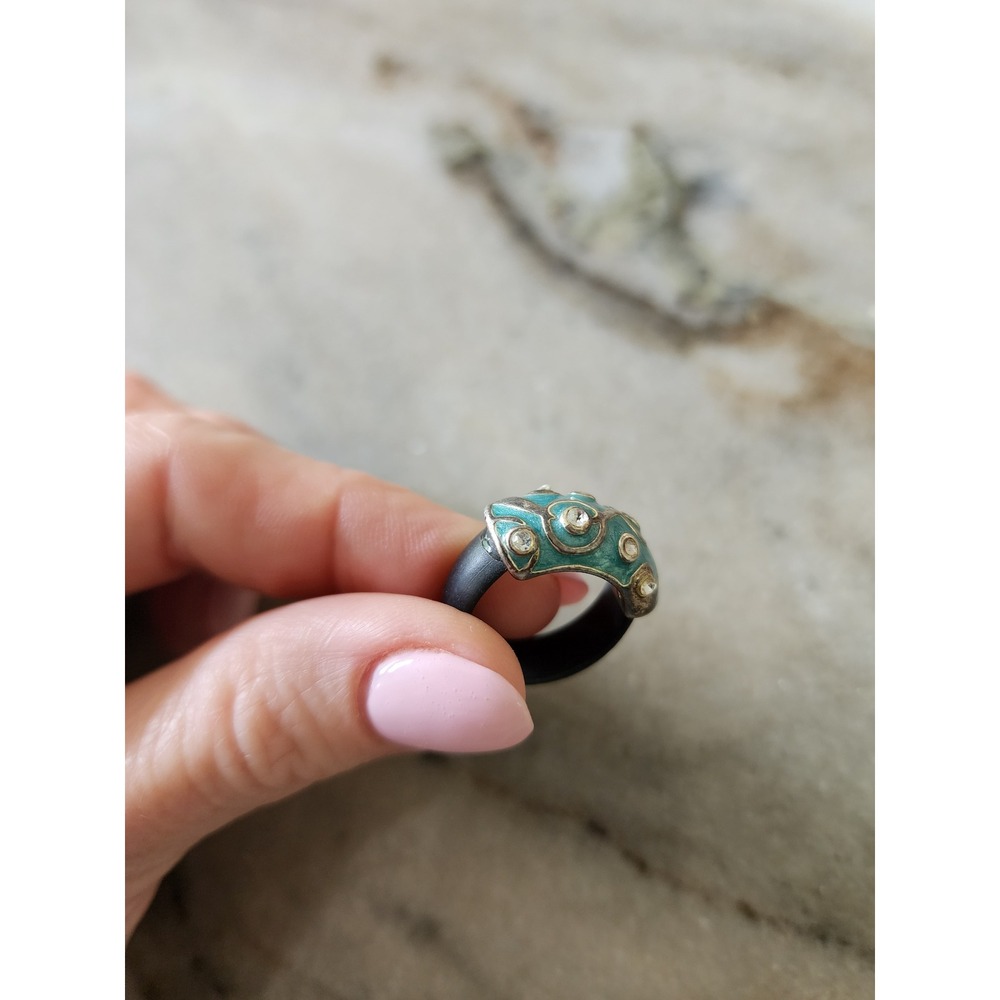 Y2K Turquoise Swirl Statement Ring Silver Tone Rhinestone Rubber‎ Band Size 6.5 - Picture 2 of 5